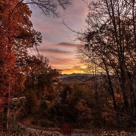 Sky High Cabin In Bryson City Villa Buitenkant foto
